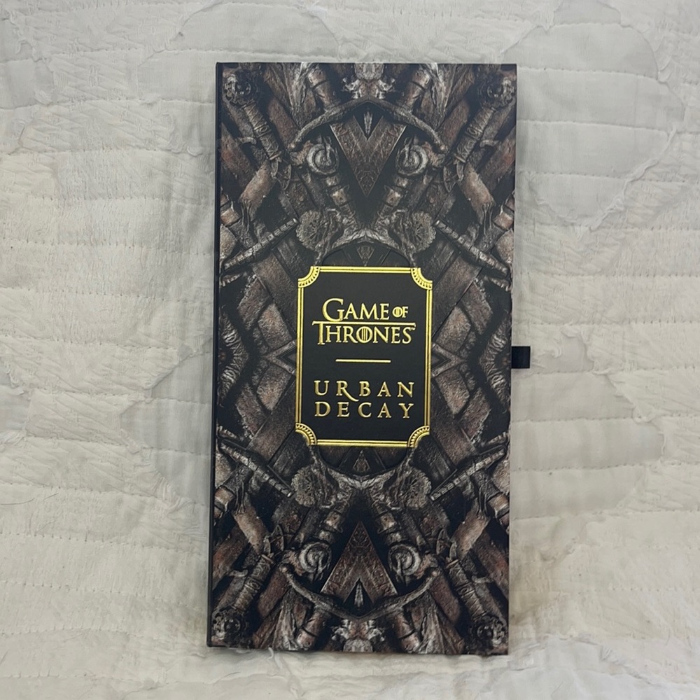 Urban Decay Game Of Thrones Pallet